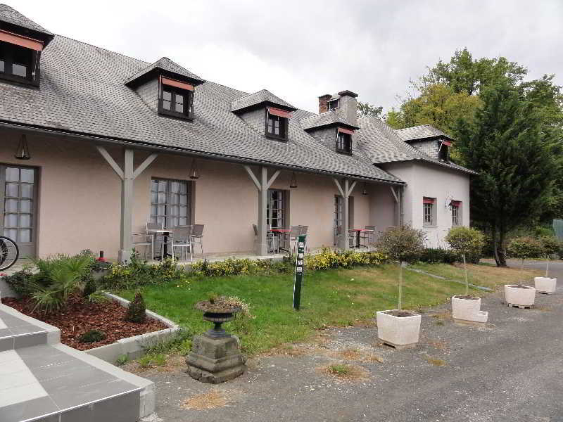 Hotel Restaurant Les Coquelicots, The Originals Relais Saint-Pardoux-l'Ortigier Exterior photo